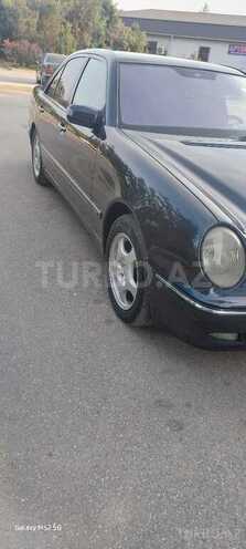 Mercedes E 270 2000, 575,777 km - 2.7 л - Sabirabad