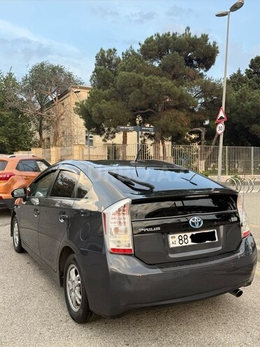Toyota Prius 2010, 150,000 km - 1.8 л - Bakı