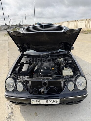 Mercedes E 320 2000, 280,000 km - 3.2 l - Bakı