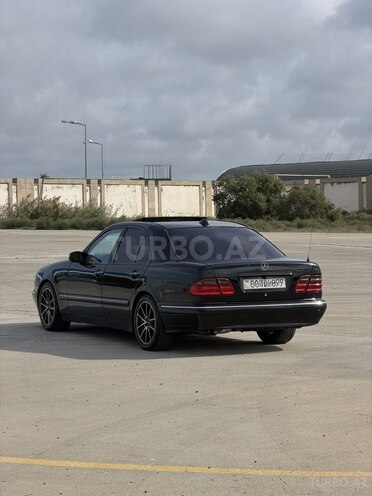 Mercedes E 320 2000, 280,000 km - 3.2 l - Bakı