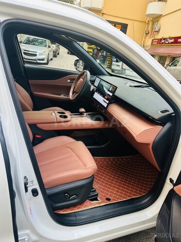 Changan  2025, 4,879 km - 1.5 l - Bakı