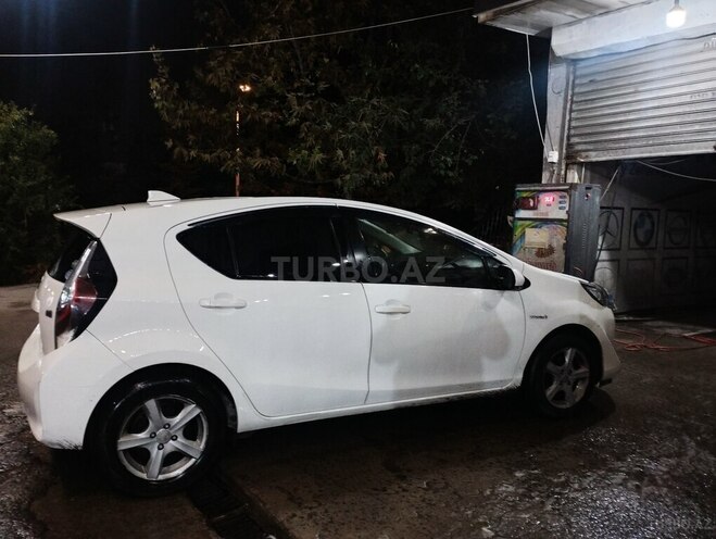 Toyota Aqua 2019, 57,736 km - 1.5 л - Bakı
