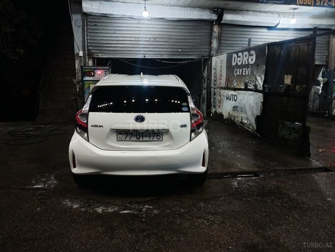 Toyota Aqua 2019, 57,736 km - 1.5 л - Bakı