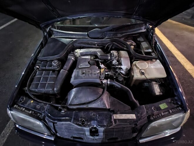 Mercedes C 200 1995, 460,000 km - 2.0 л - Bakı