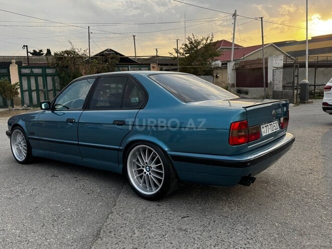 BMW 520 1994, 554,780 km - 2.0 l - Babək