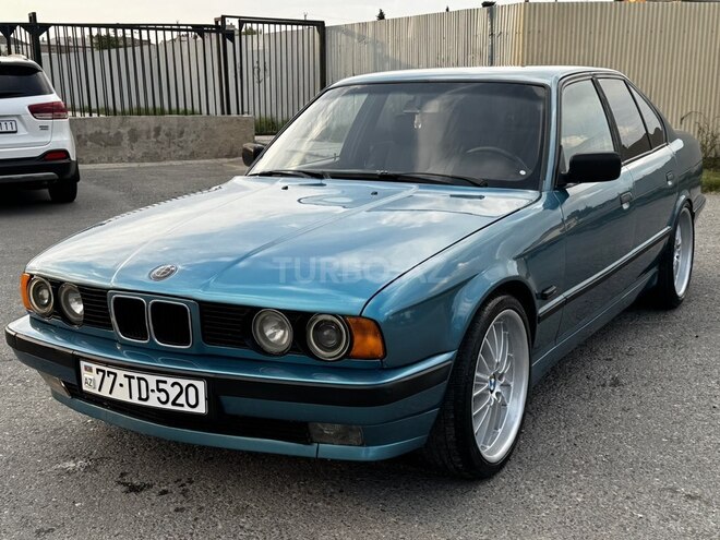BMW 520 1994, 554,780 km - 2.0 l - Babək