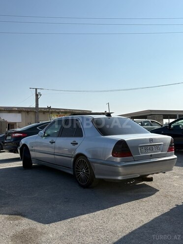 Mercedes C 220 1998, 300,000 km - 2.2 l - Bakı