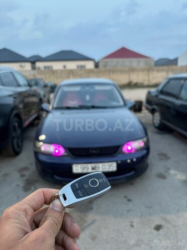 Opel Vectra 1999, 999,700 km - 1.6 l - Bakı