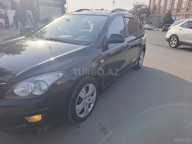 Hyundai i30 2010, 378,000 km - 1.6 l - Gəncə