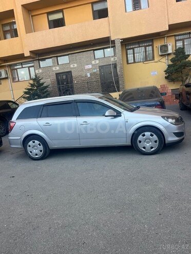 Opel Astra 2010, 314,000 km - 1.3 l - Bakı