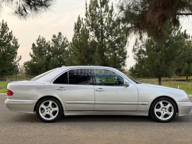 Mercedes E 200 2000, 126,000 km - 2.0 l - Masallı