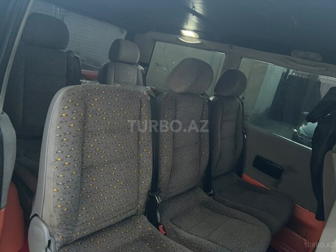 Mercedes  2002, 215,000 km - 2.1 l - Bakı