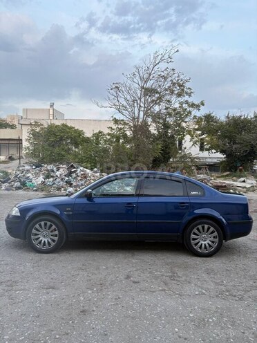 Volkswagen Passat 2003, 250,000 km - 1.9 л - Bakı