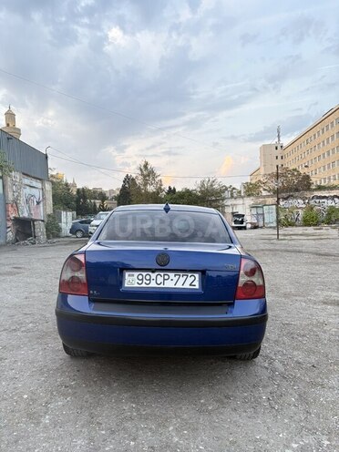 Volkswagen Passat 2003, 250,000 km - 1.9 л - Bakı