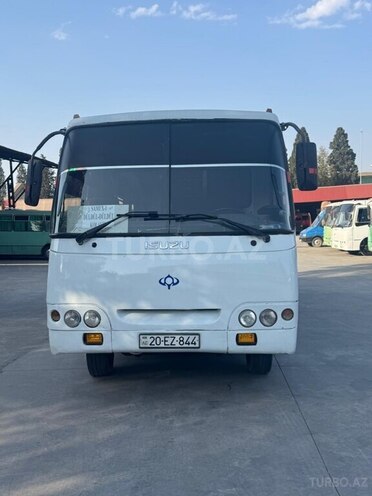Isuzu Bogdan 2008, 228,115 km - 4.6 l - Gəncə
