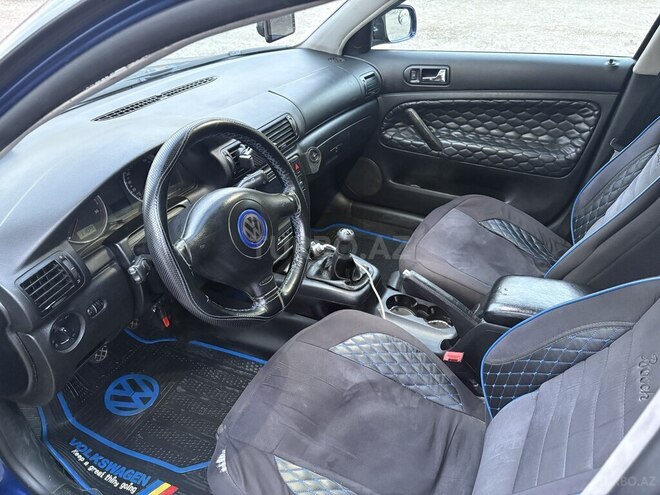 Volkswagen Passat 2003, 250,000 km - 1.9 л - Bakı