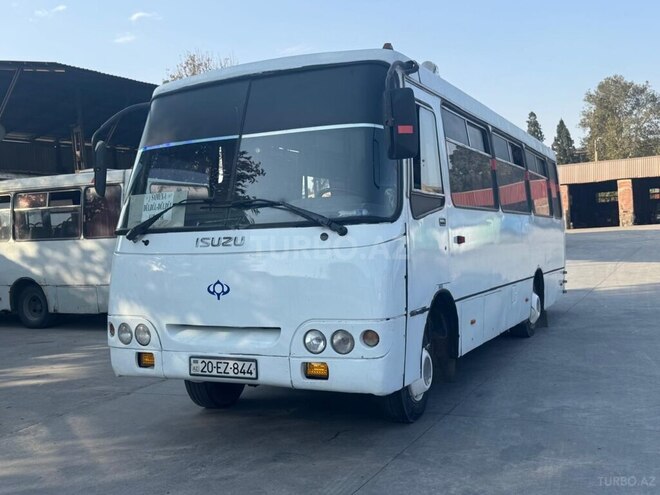 Isuzu Bogdan 2008, 228,115 km - 4.6 l - Gəncə