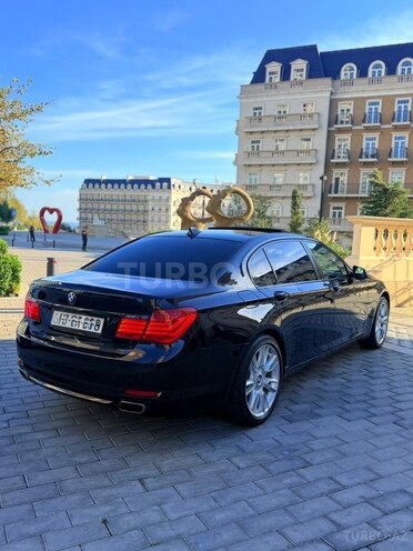 BMW 750 2011, 280,000 km - 4.4 l - Bakı