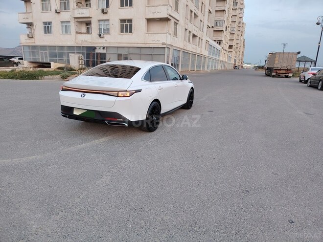 Changan Eado 2025, 27,000 km - 1.5 l - Bakı