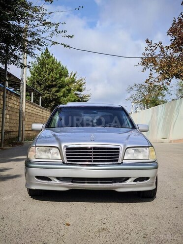 Mercedes C 240 1997, 425,000 km - 2.4 л - Bakı