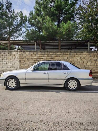 Mercedes C 240 1997, 425,000 km - 2.4 л - Bakı