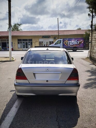 Mercedes C 240 1997, 425,000 km - 2.4 л - Bakı