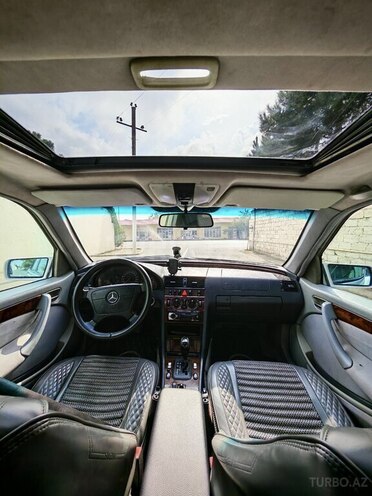 Mercedes C 240 1997, 425,000 km - 2.4 л - Bakı