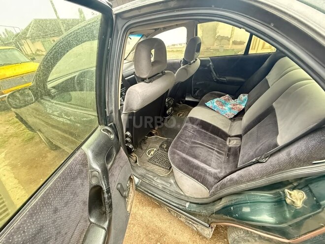 Opel Omega 1995, 543,400 km - 2.0 l - Tovuz