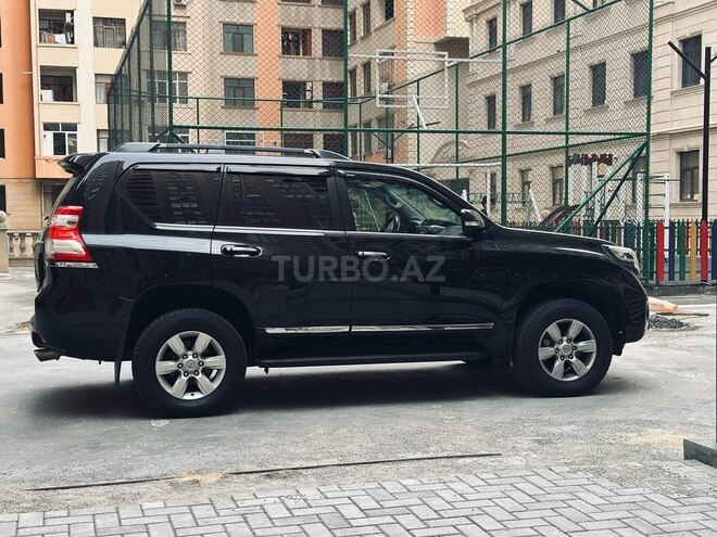 Toyota Land Cruiser Prado 2014, 127,000 km - 2.7 л - Bakı