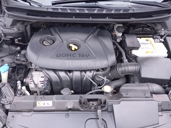 Hyundai Elantra 2013, 160,000 km - 1.8 l - Şəki