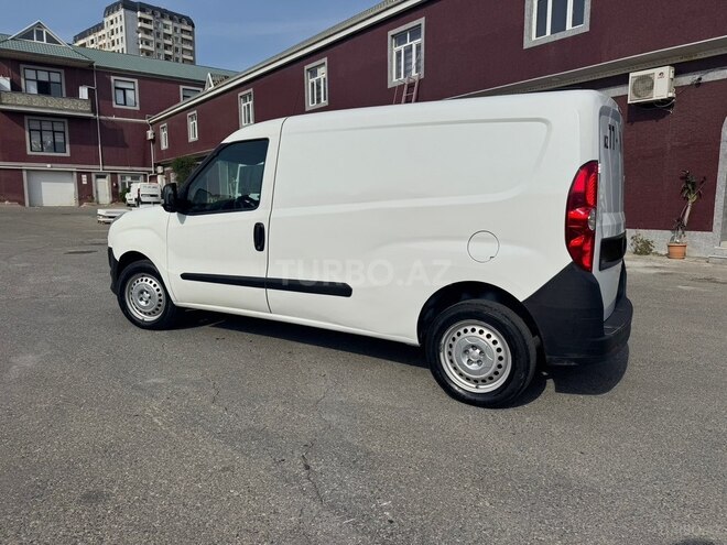 Fiat Doblo 2015, 280,000 km - 1.4 л - Bakı