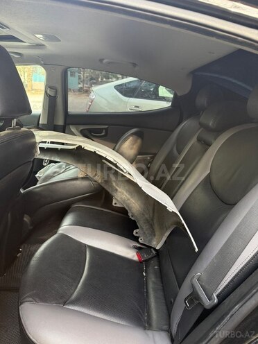 Hyundai Elantra 2011, 180,000 km - 1.8 l - Bakı