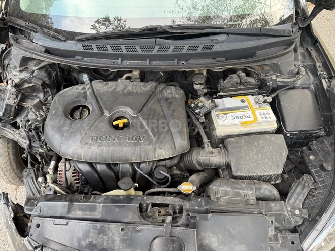 Hyundai Elantra 2011, 180,000 km - 1.8 l - Bakı
