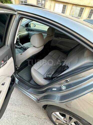Hyundai Elantra 2017, 129,000 km - 2.0 l - Bakı