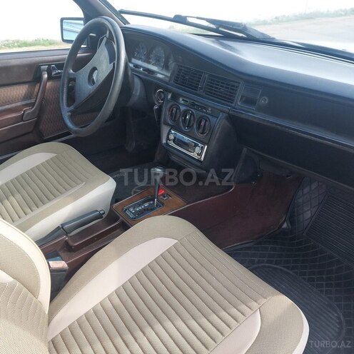 Mercedes 190 1990, 207,000 km - 2.3 l - Bakı