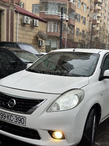 Nissan Sunny 2012, 315,000 km - 1.5 l - Bakı
