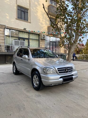 Mercedes ML 320 1999, 189,000 km - 3.2 л - Bakı
