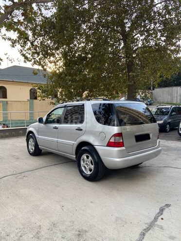 Mercedes ML 320 1999, 189,000 km - 3.2 л - Bakı