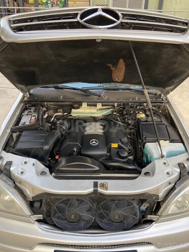 Mercedes ML 320 1999, 189,000 km - 3.2 л - Bakı