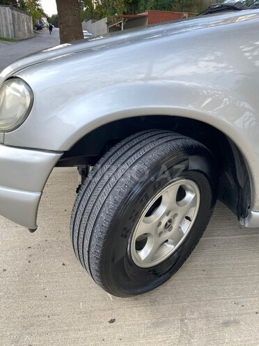 Mercedes ML 320 1999, 189,000 km - 3.2 л - Bakı