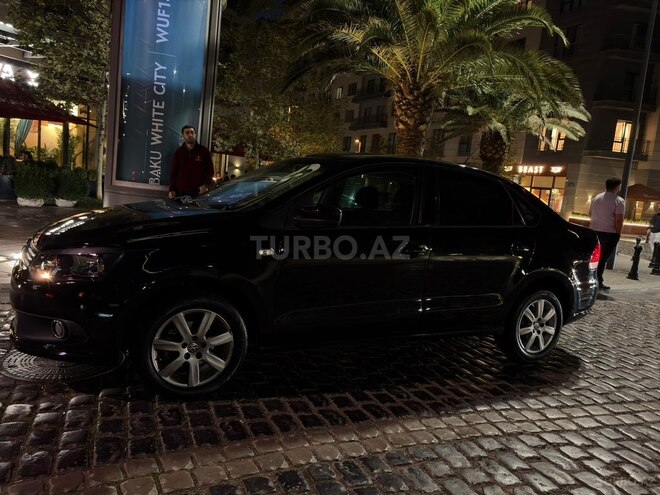 Volkswagen Polo 2012, 272,000 km - 1.6 л - Bakı