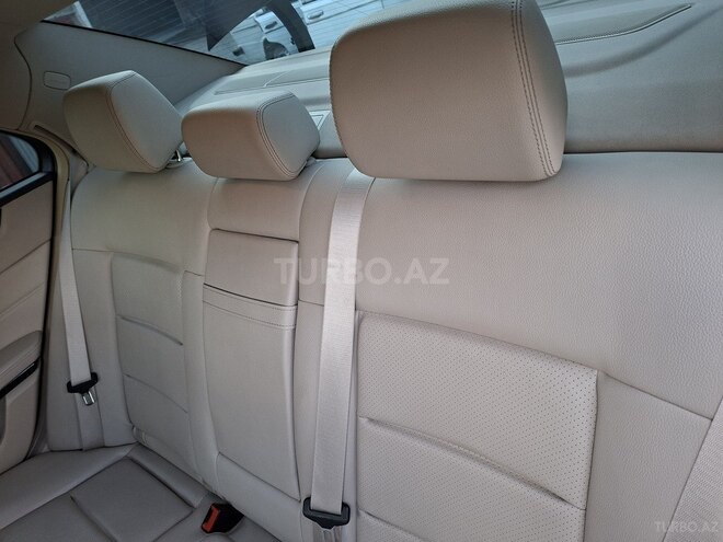 Mercedes E 220 2015, 317,000 km - 2.1 l - Gəncə