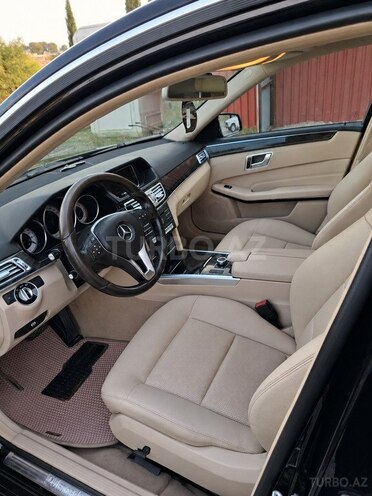 Mercedes E 220 2015, 317,000 km - 2.1 l - Gəncə