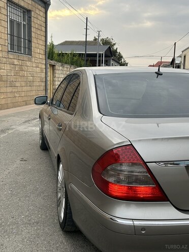 Mercedes E 240 2003, 214,761 km - 2.6 л - Dəliməmmədli