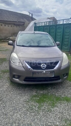 Nissan Sunny 2012, 270,000 km - 1.5 l - Naxçıvan
