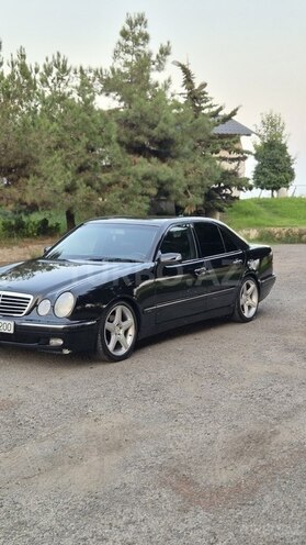 Mercedes E 320 1999, 226,580 km - 3.2 л - Lənkəran