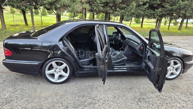 Mercedes E 320 1999, 226,580 km - 3.2 л - Lənkəran