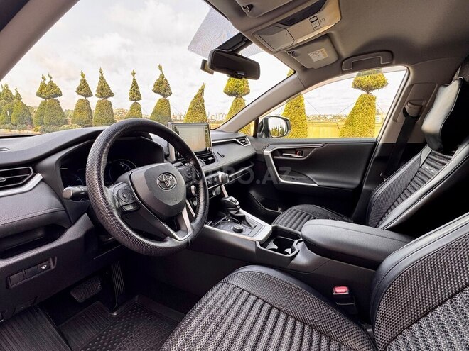 Toyota RAV4 2021, 102,000 km - 2.5 l - Bakı