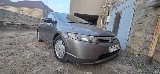 Honda Civic 2006, 345,000 km - 1.3 л - Bakı