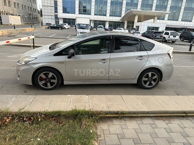 Toyota Prius 2010, 400,000 km - 1.8 л - Bakı